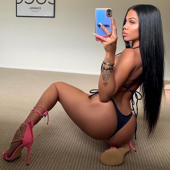 Black Triangle Bikini Set ✨ - Picture 6 of 7